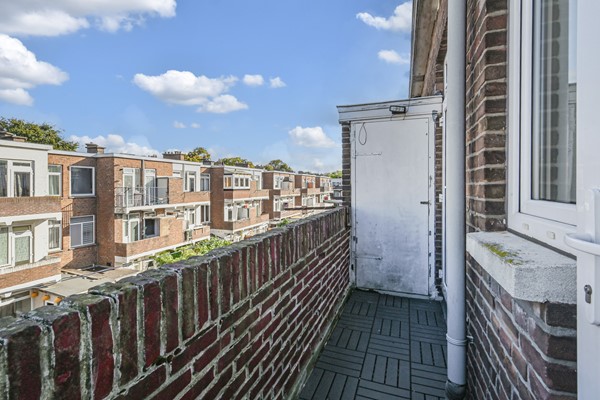 Medium property photo - Damasstraat 213, 2522 TP Den Haag